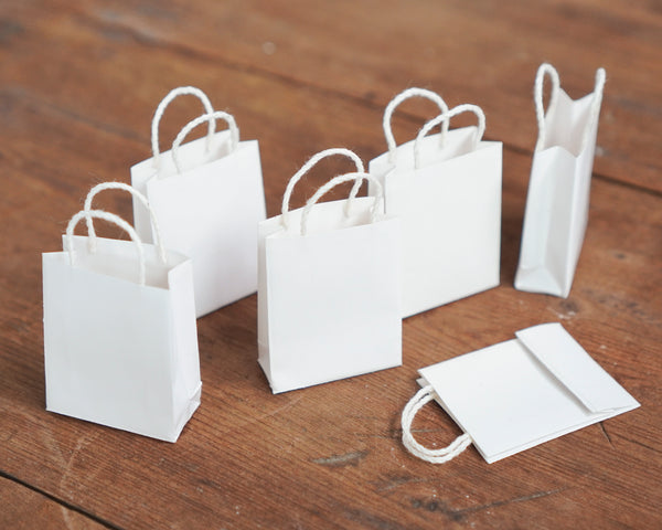 Miniature Shopping Bags - Tiny Dollhouse 1:12 Scale Kraft Paper