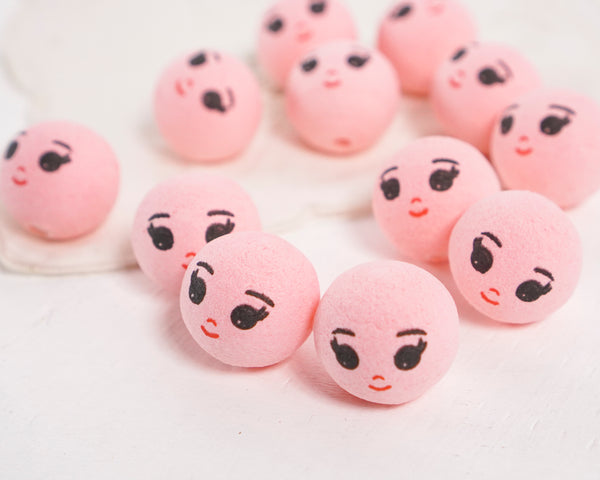 Spun Cotton Heads: DREAMER - 22mm White Doll Heads with Faces, 12 Pcs. –  Smile Mercantile Craft Co.