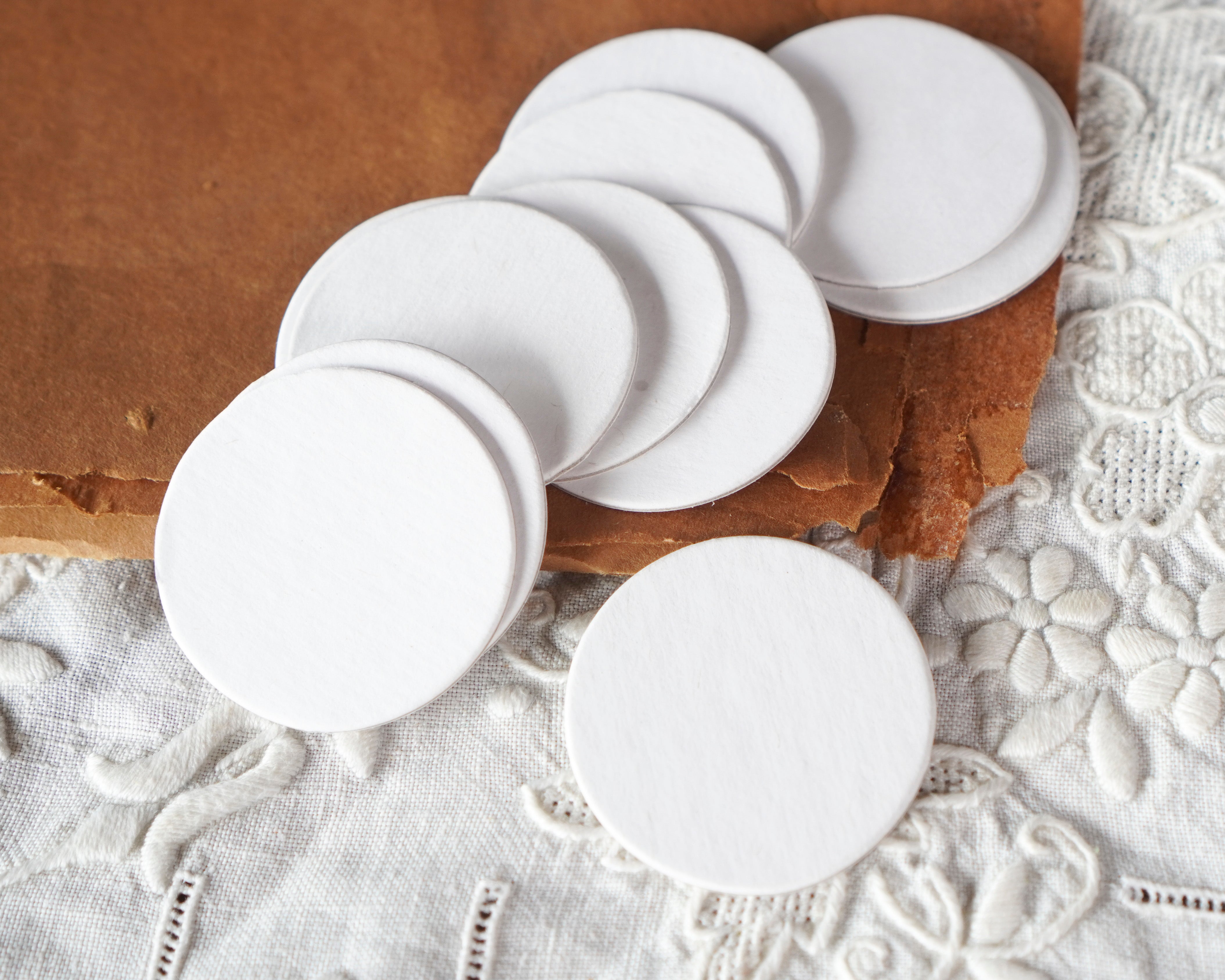 3-Inch Chipboard Craft Circles - Die Cut Scalloped Edge White Cardboar –  Smile Mercantile Craft Co.