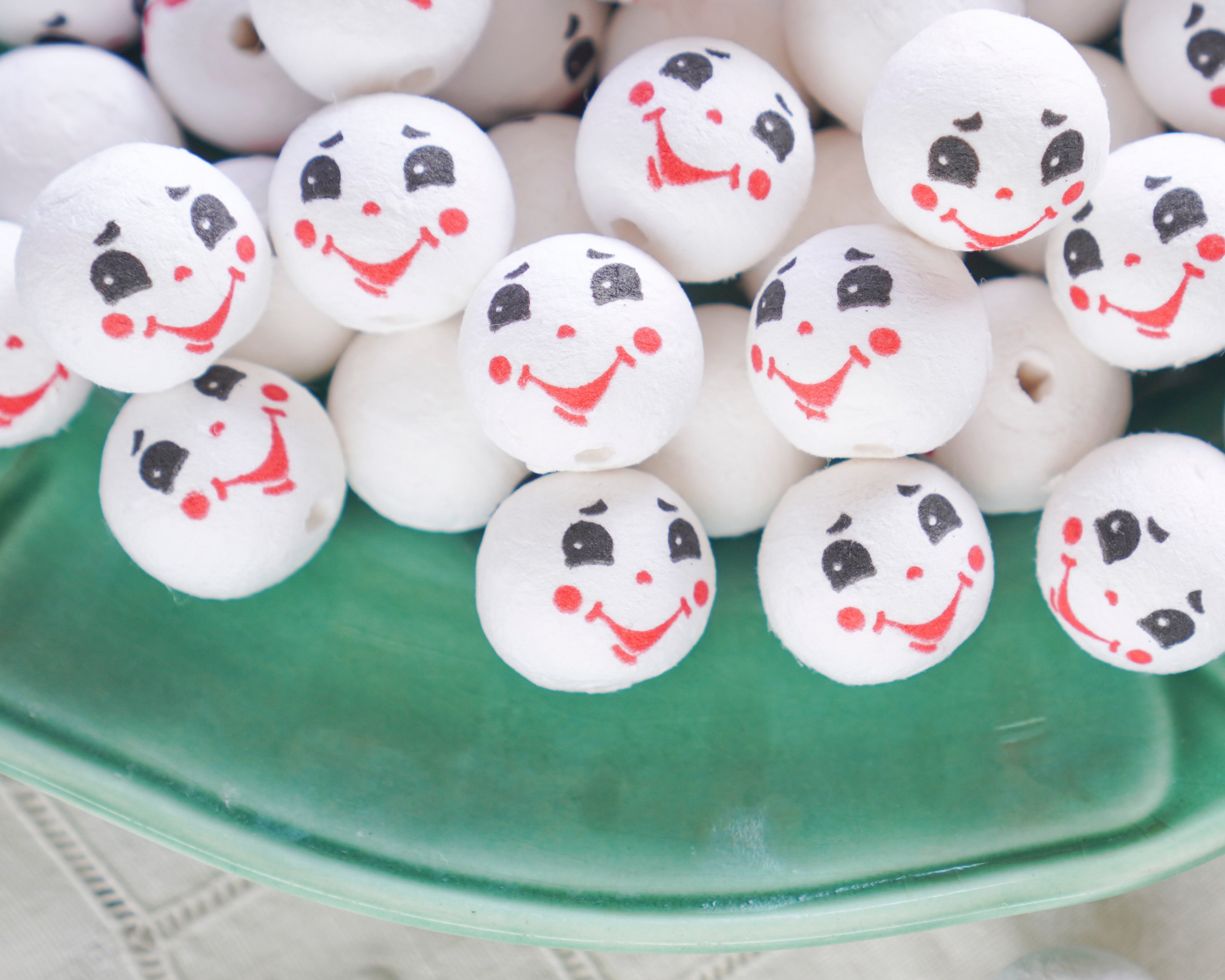 Spun Cotton Heads: FROSTY - 18mm Vintage-Style Jolly Snowman Heads with Faces, 12 Pcs.