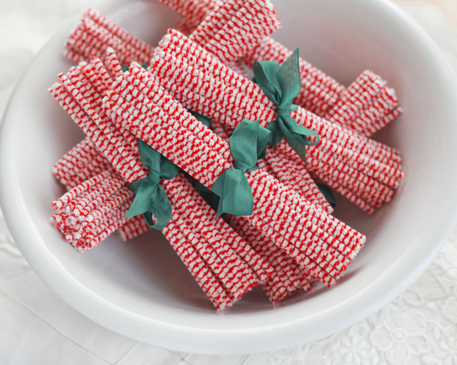 Stiff Bristle Pipe Cleaners - Red and Cream Candy Cane Striped Chenille Stems, Bundle of 36