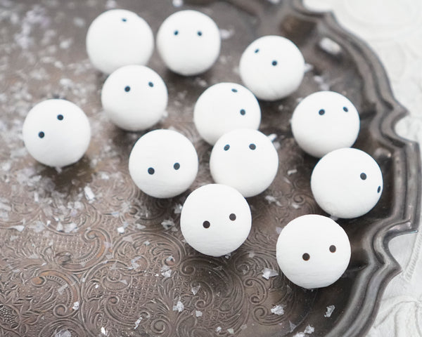 Spun Cotton Balls, Vintage-Style Craft Shapes – Smile Mercantile Craft Co.