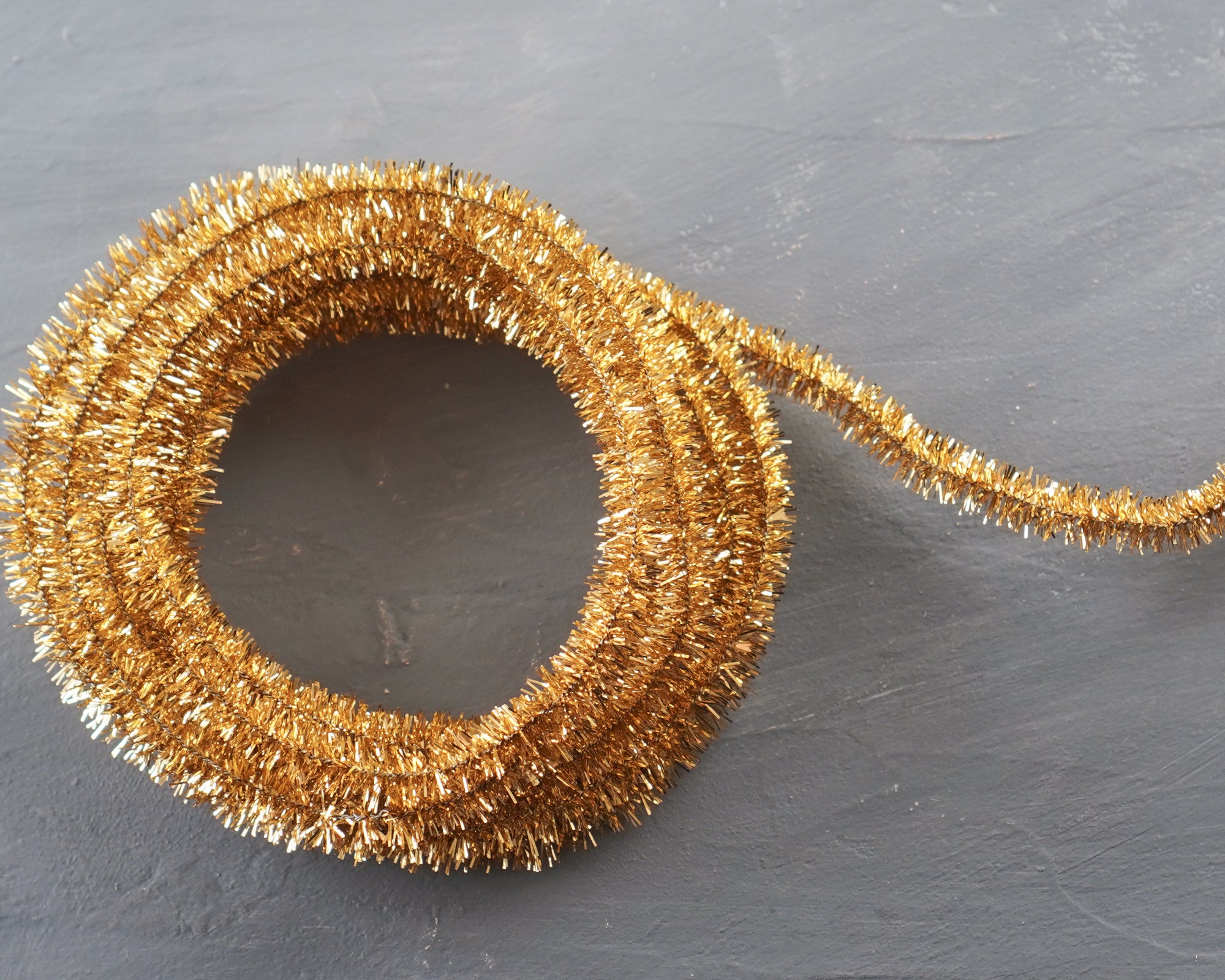 Gold Pipe Cleaner Roping - Wired Metallic Lurex Craft Trim, 3 Yds