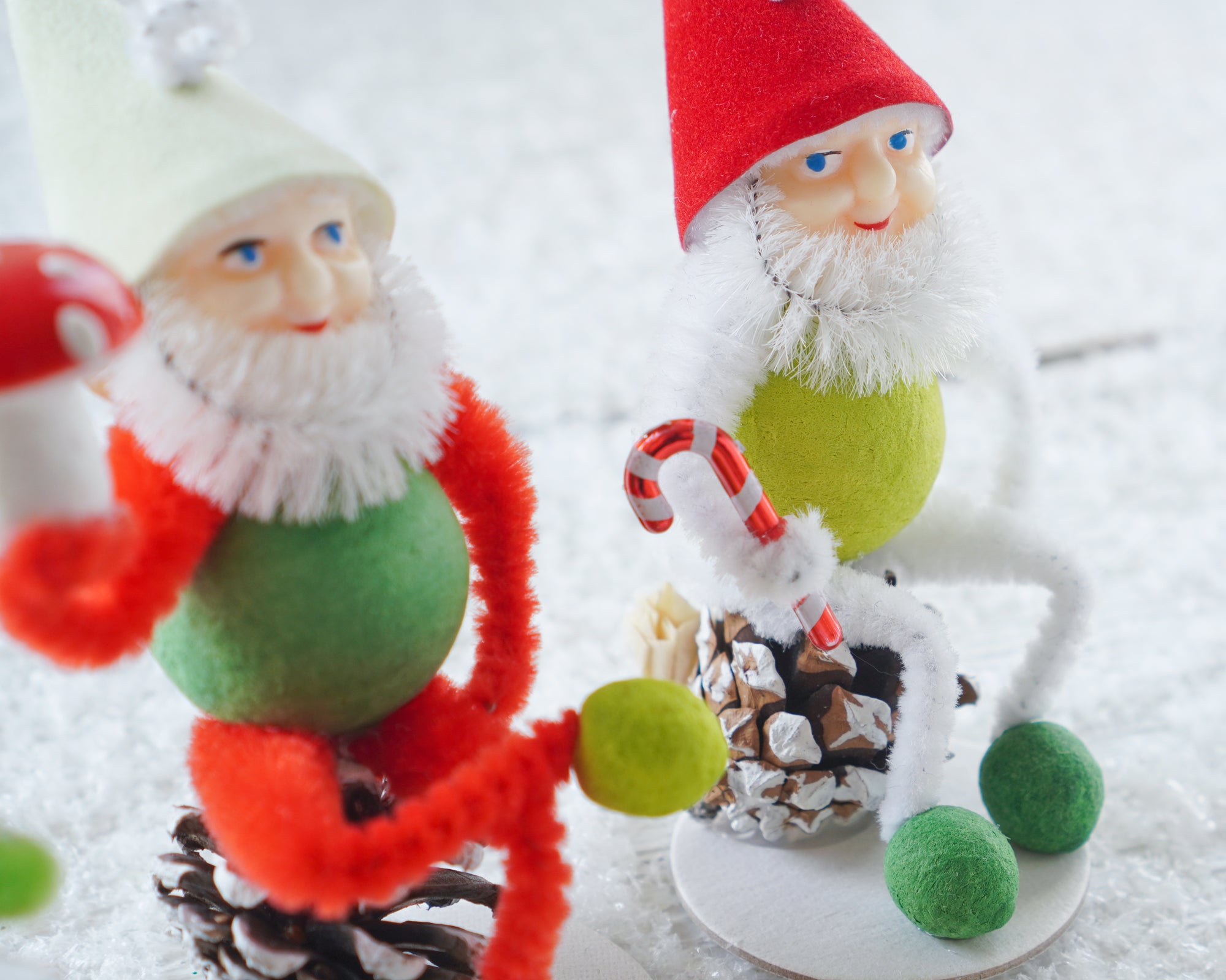 Christmas Elf Craft Kit - DIY Red and Green Spun Cotton and Pine Cone Elves