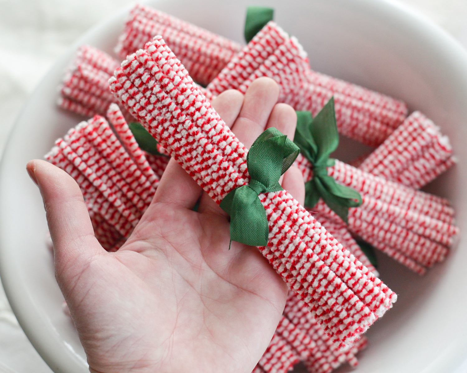 Stiff Bristle Pipe Cleaners - Red and Cream Candy Cane Striped
